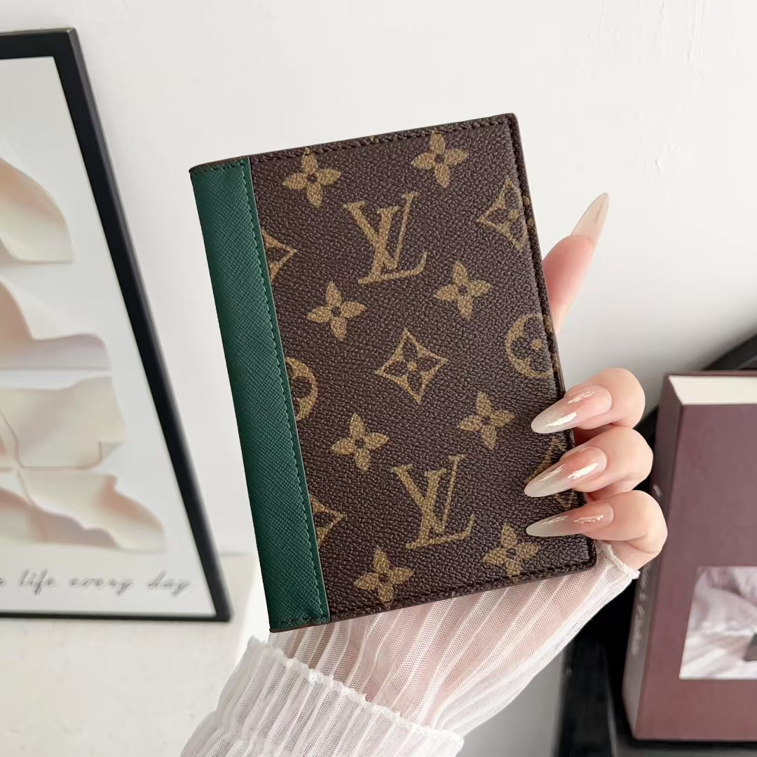 louis vuitton Passport Holder