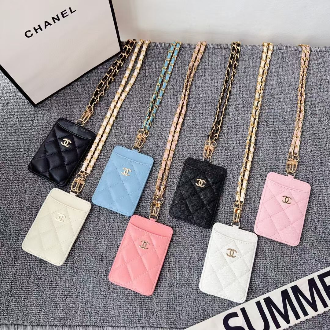 cc Quilted Leather Card Holder with Chain Strap Luxury Designer Card Case