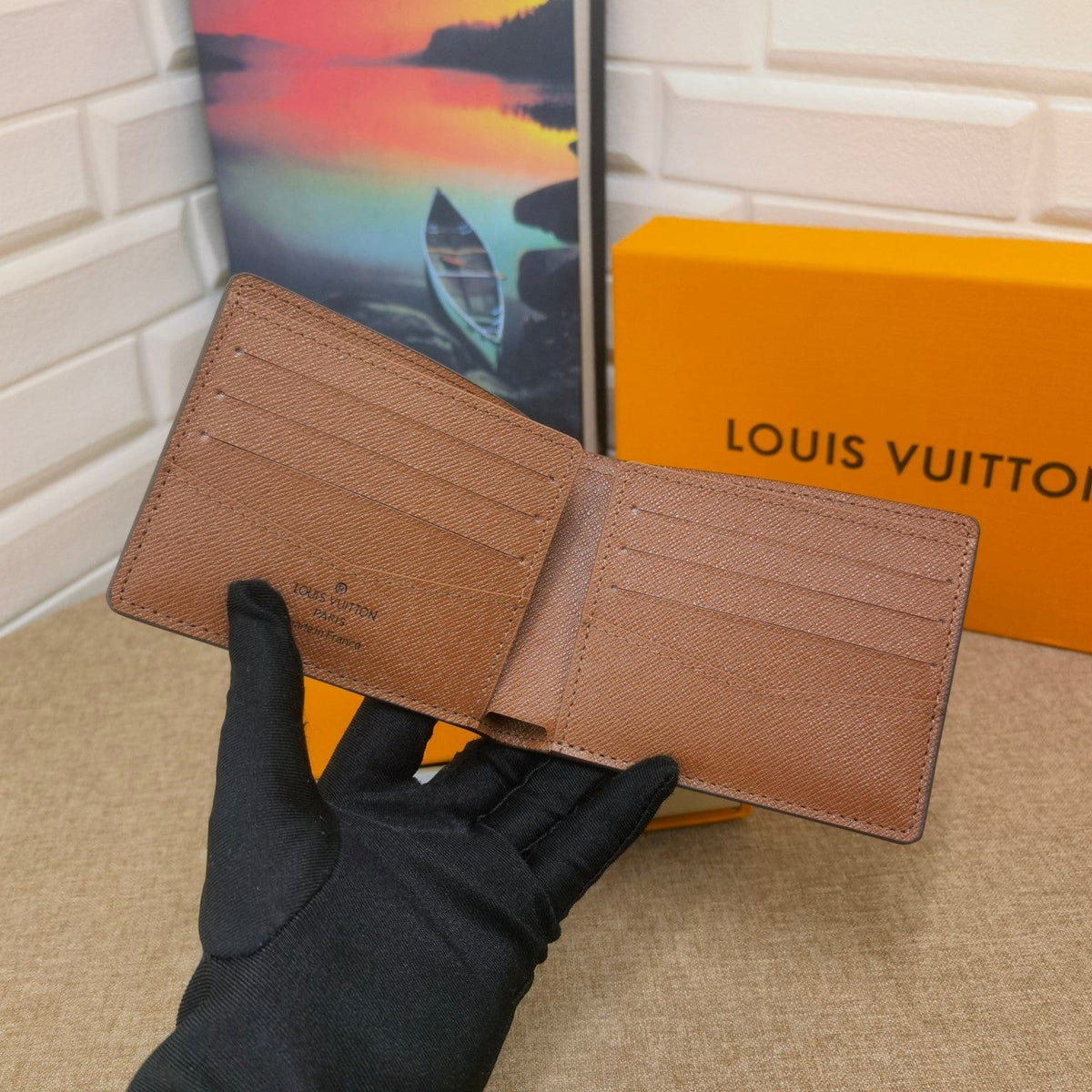 HypedEffects Black Leather louis vuitton Wallet With Gray Monogram
