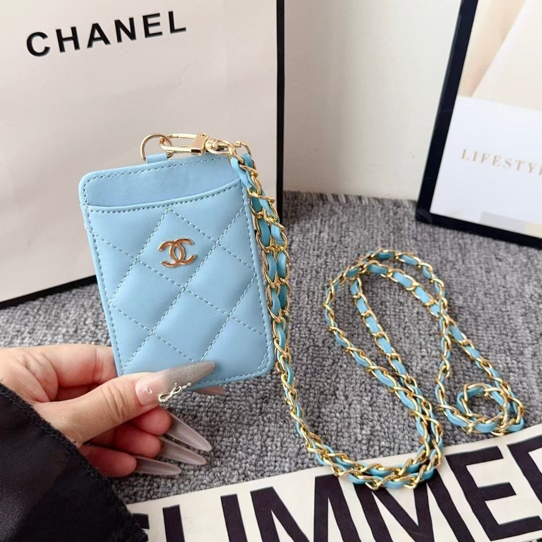 HypedEffects cc Quilted Leather Card Holder with Chain Strap Luxury Designer Card Case
