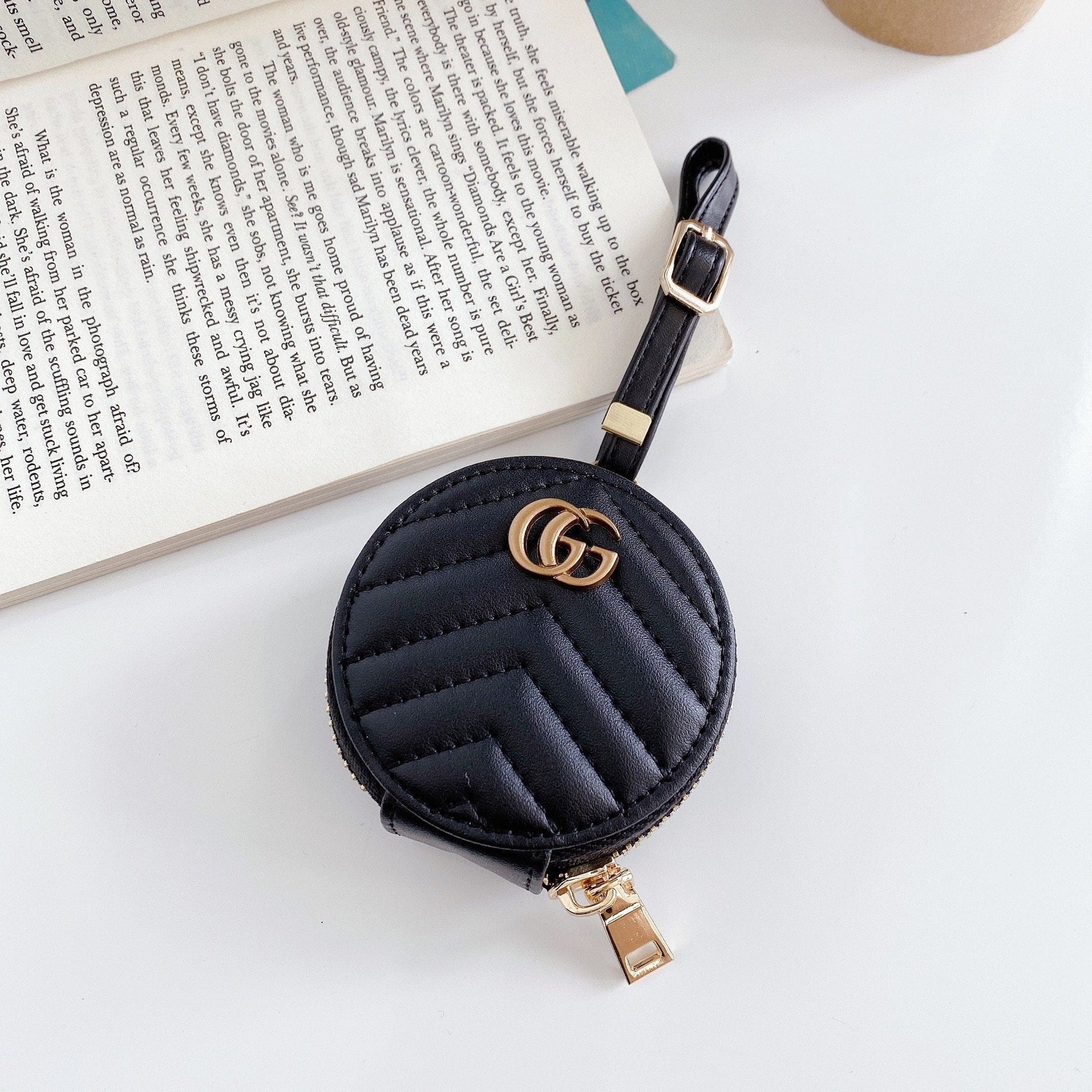 HypedEffects Colorful louis vuitton And gucci Airpods Pro Leather Bag