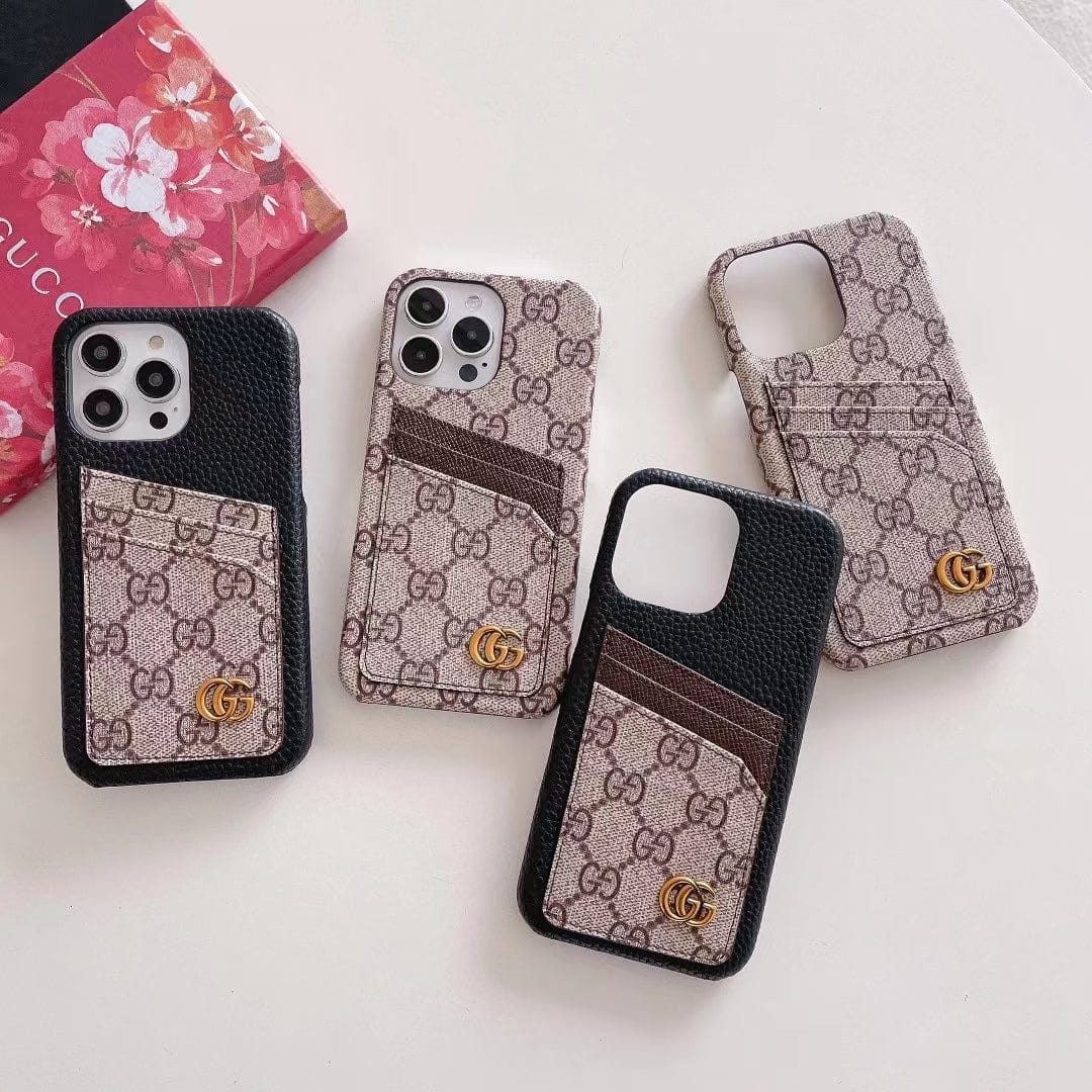 HypedEffects Embrace Italian Glamour: Introducing the gucci iPhone 17 Pouch Case