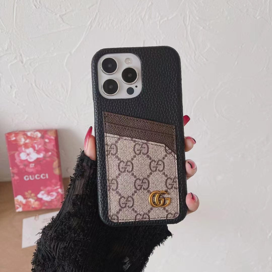 HypedEffects Embrace Italian Glamour: Introducing the gucci iPhone 17 Pouch Case