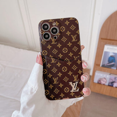 HypedEffects Famous Louis Vuitton & Gucci Patterns iPhone Cases with Extra Pouch