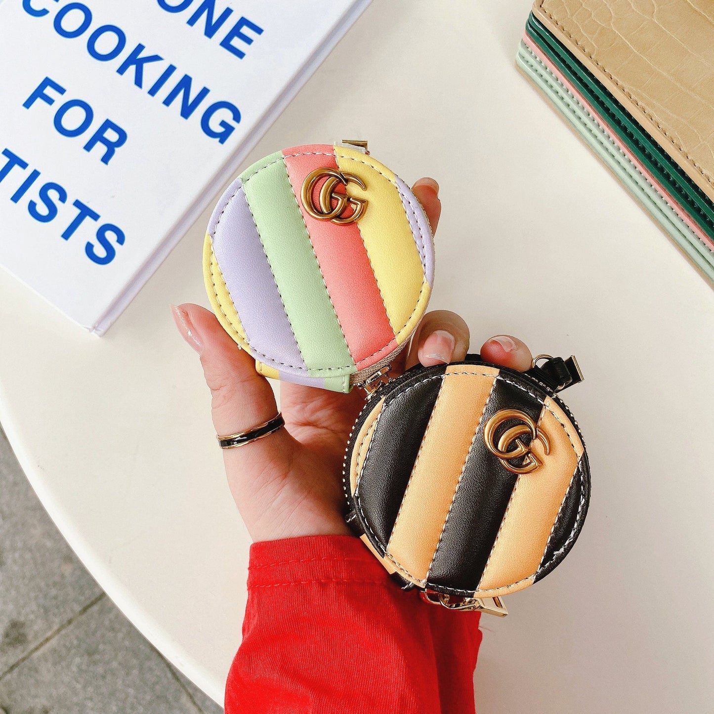 HypedEffects gucci Airpods Pro Leather Bag