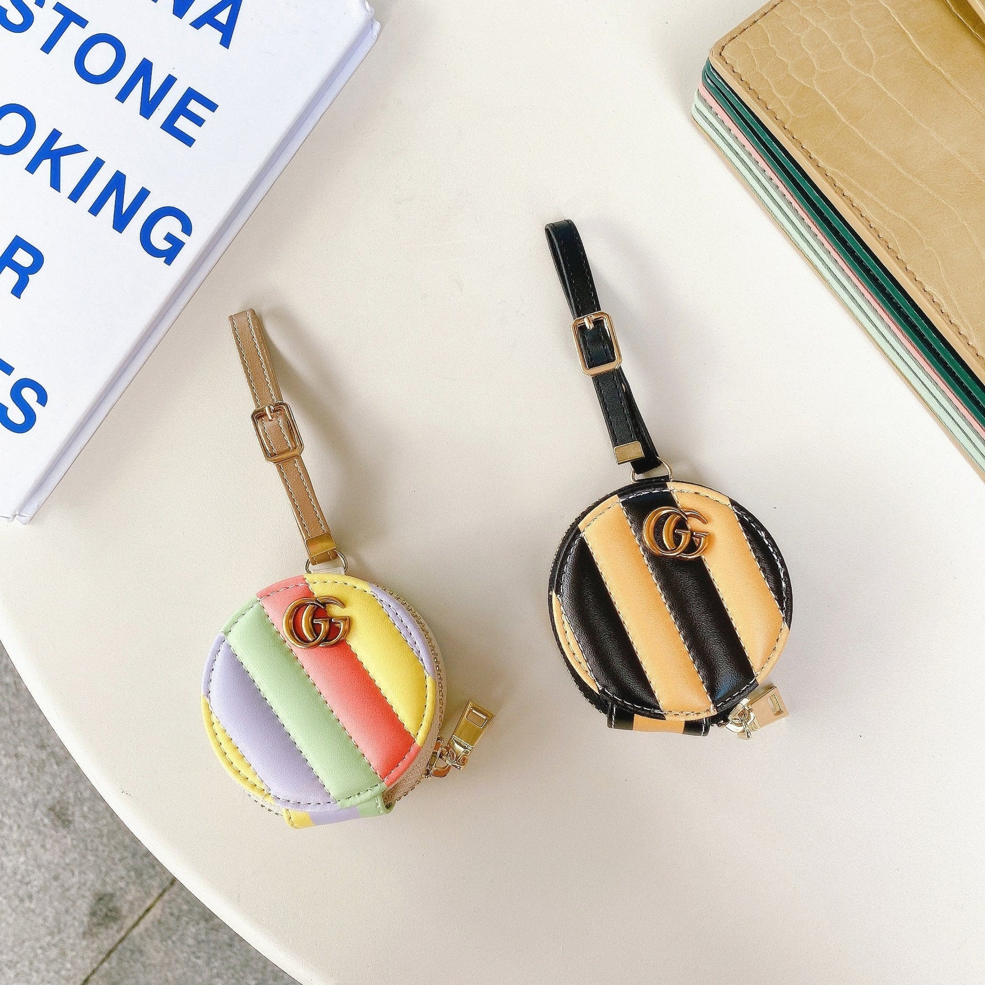 HypedEffects gucci Airpods Pro Leather Bag