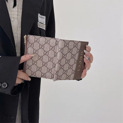 HypedEffects gucci Monogram Zip Wallet with Gold Logo – Bifold Design