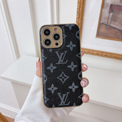 HypedEffects Iconic Louis Vuitton iPhone Cases - Timeless Luxury for iPhone 11, 12, 13, and 14 Pro Max