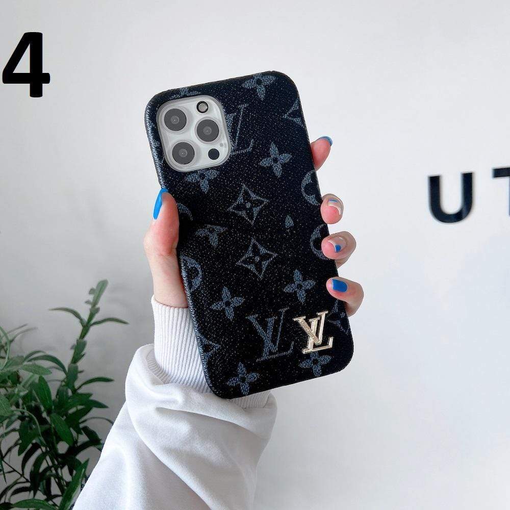 HypedEffects leather louis vuitton iPhone 15 Case