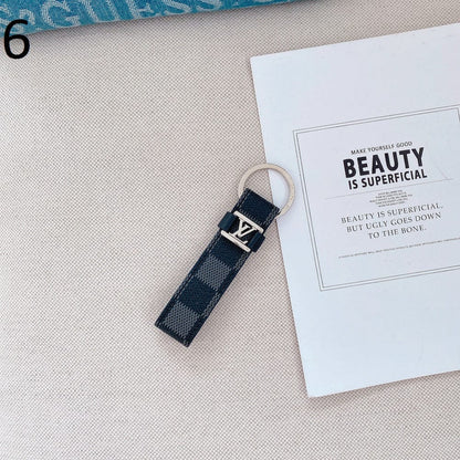 HypedEffects Leather louis vuitton Keychains With Silouis vuittoner Ring
