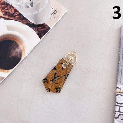 HypedEffects louis vuitton Airtag Case Holder With Keyring
