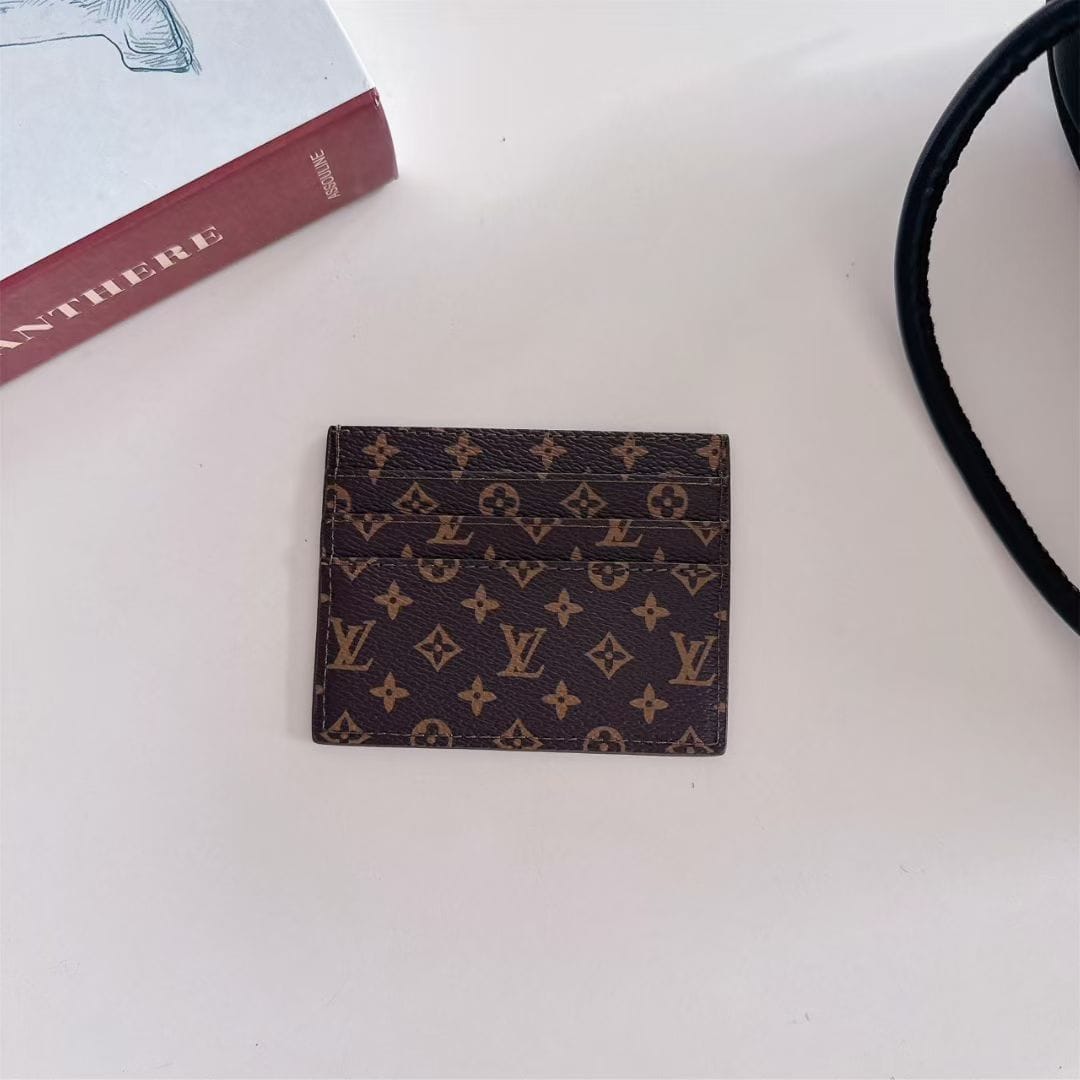 HypedEffects louis vuitton Card Holder Wallet Monogram Collection