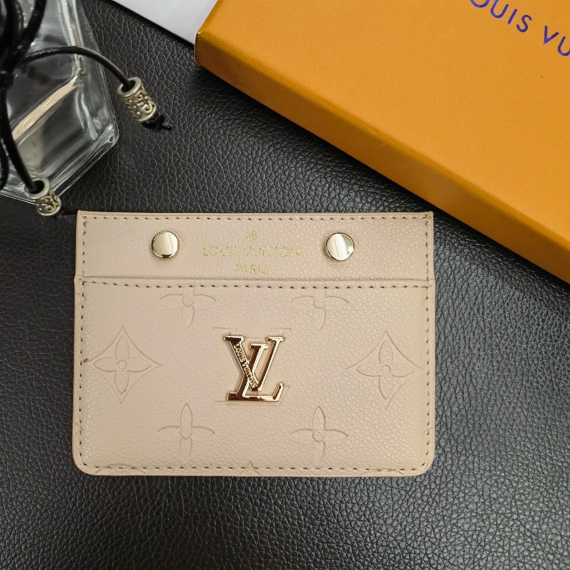 HypedEffects louis vuitton Colorful Leather Card Holder Wallet