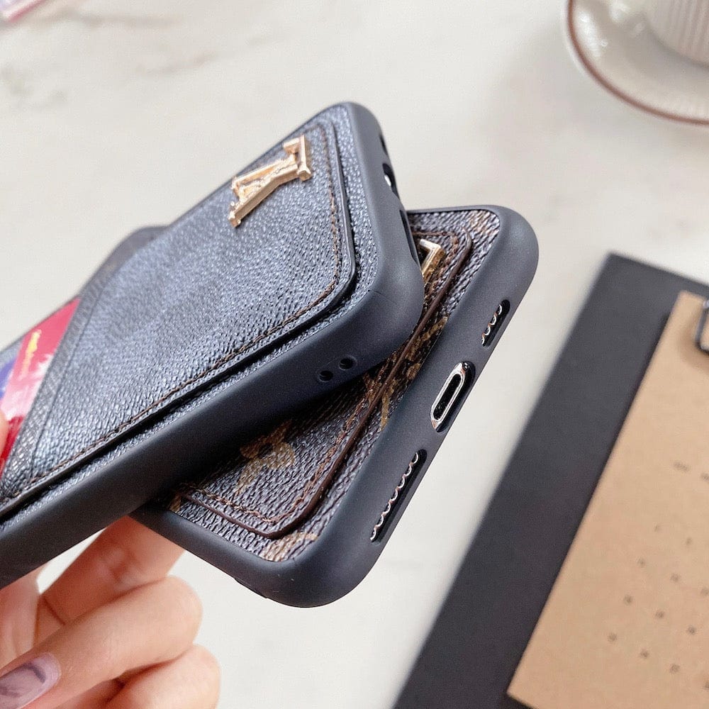 HypedEffects louis vuitton & gucci iPhone 17 Case Collection - Famous Patterns with Integrated Wallet