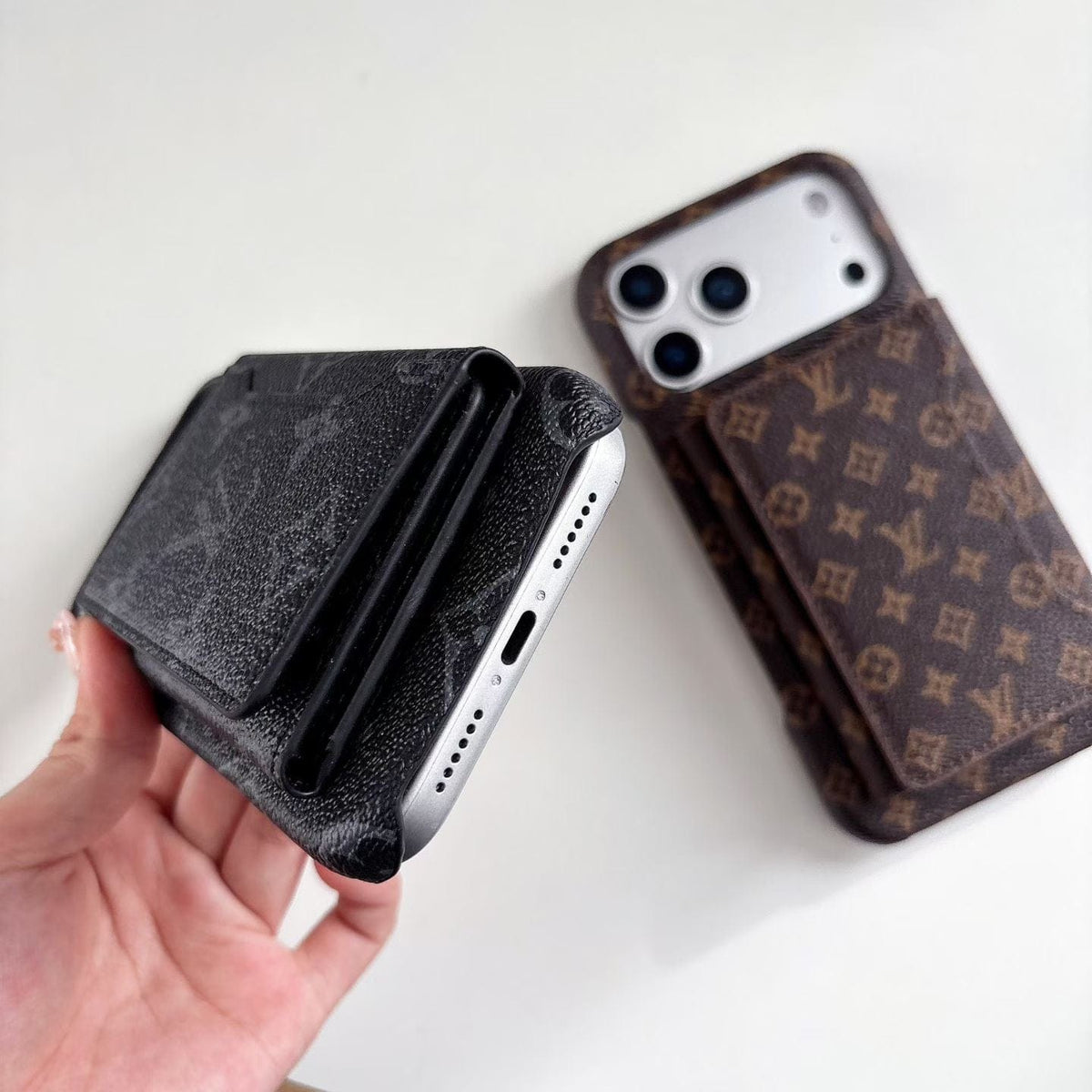 HypedEffects louis vuitton Iconic Monogram Card Holder Case for iPhone 13 to 17 Pro Max
