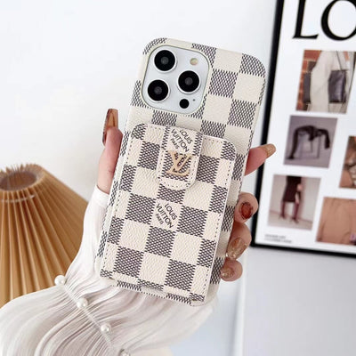 HypedEffects Louis Vuitton iPhone 15 Case with Wallet: A Fusion of Luxury and Functionality