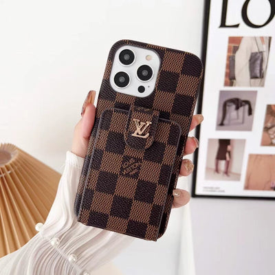 HypedEffects Louis Vuitton iPhone 15 Case with Wallet: A Fusion of Luxury and Functionality