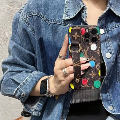HypedEffects louis vuitton iPhone Cover with Handle | iPhone 12 to iPhone 15