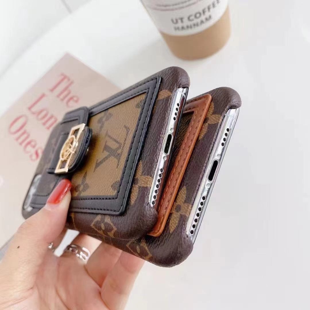 HypedEffects louis vuitton Luxury iPhone 17 Wallet Case: A Touch of Refined Elegance