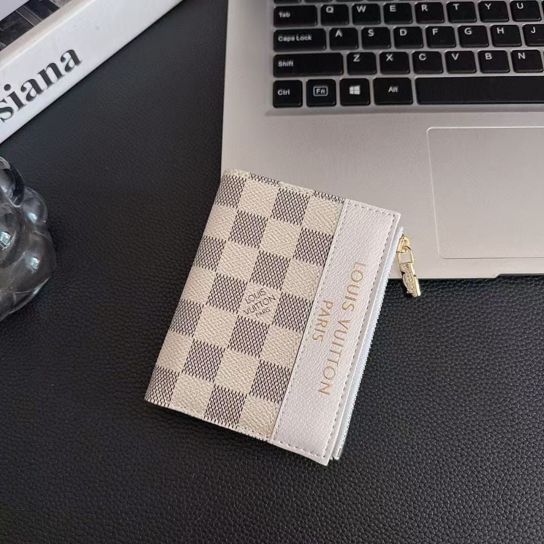 HypedEffects louis vuitton Monogram Bifold Zip Wallet – Compact & Stylish
