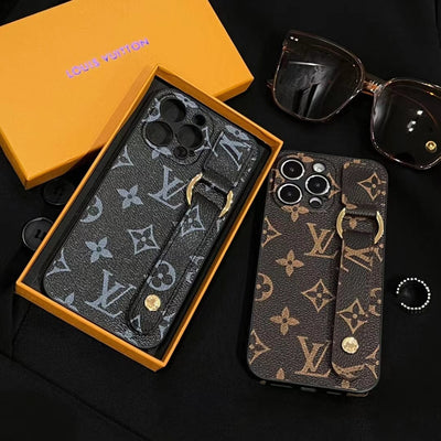 HypedEffects Louis Vuitton Monogram iPhone 15 Case |Timeless Luxury