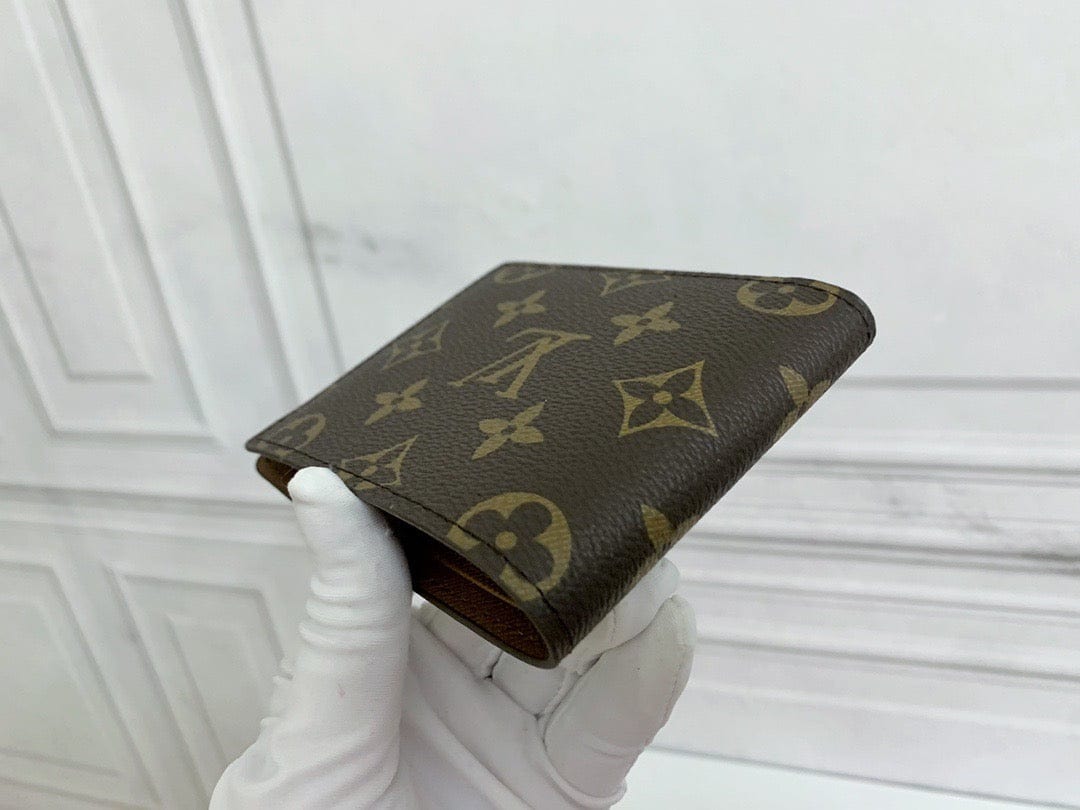 HypedEffects louis vuitton Monogram Wallet