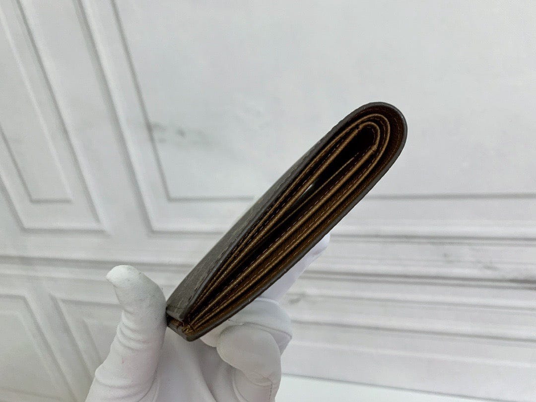 HypedEffects louis vuitton Monogram Wallet