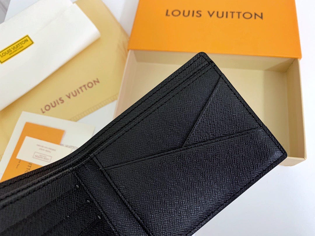 HypedEffects louis vuitton Monogram Wallet