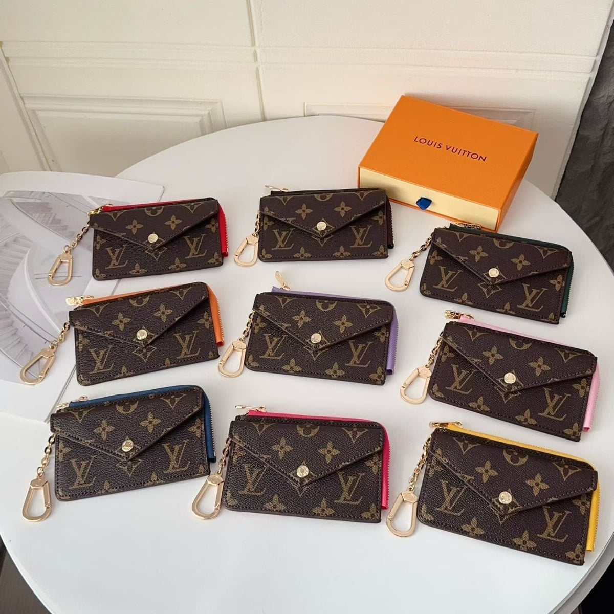 HypedEffects louis vuitton Monogram Wallet Card Holder with Key Clip