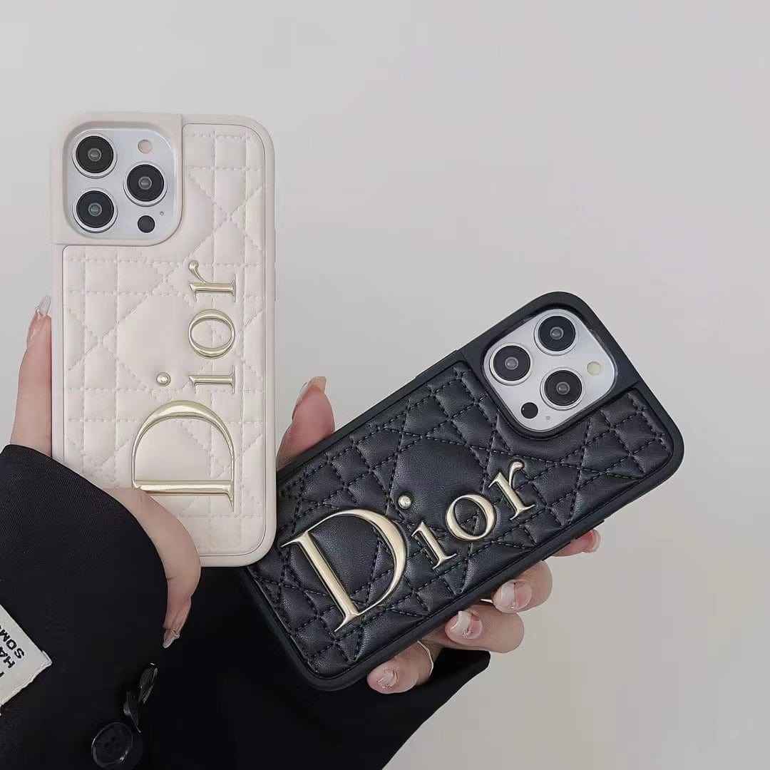 HypedEffects Luxurious iPhone 17 Case