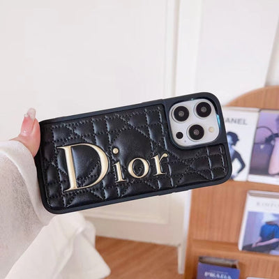 HypedEffects Luxurious iPhone 17 Case