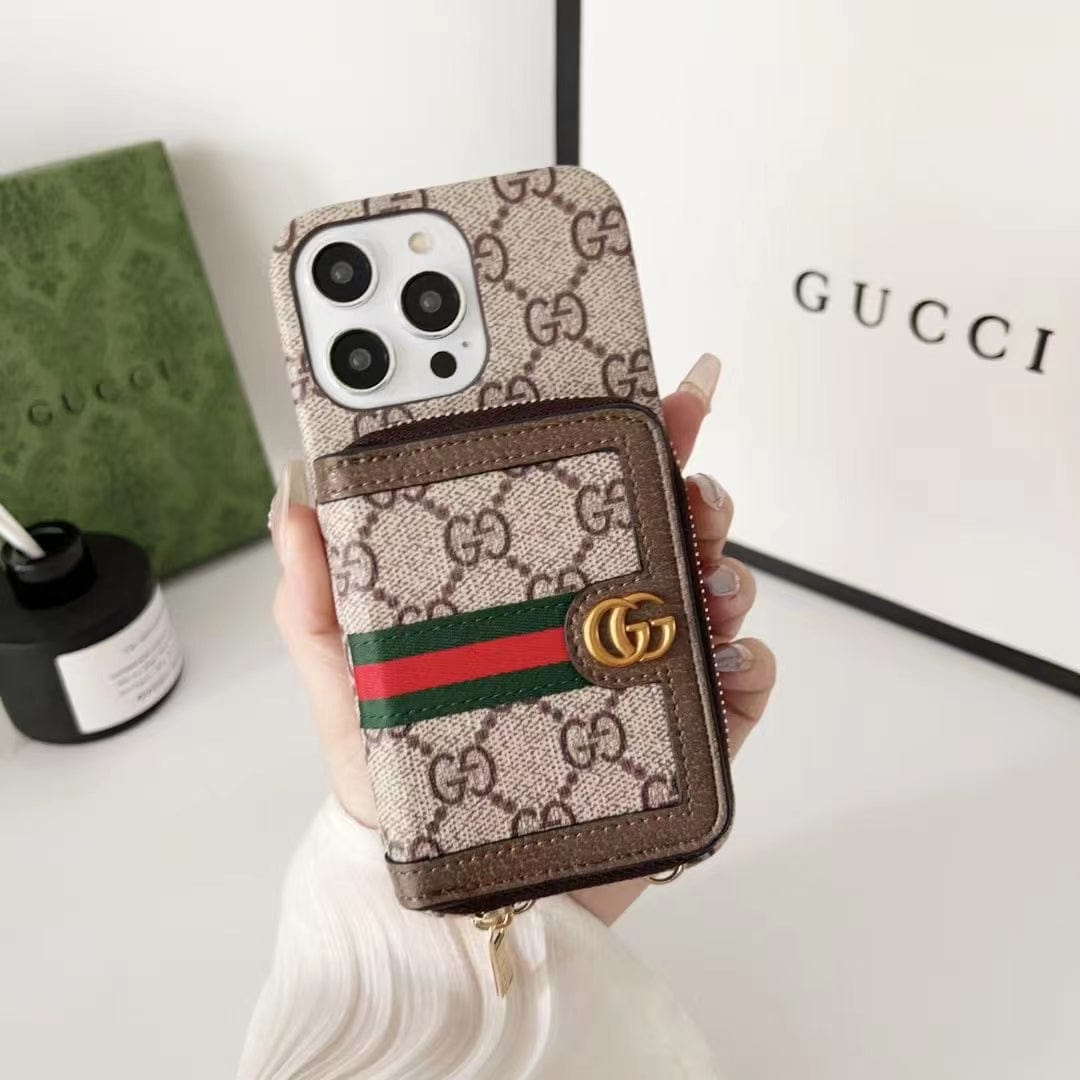 HypedEffects Your Everyday Carry with the gucci Ophidia iPhone 17 Wallet Case