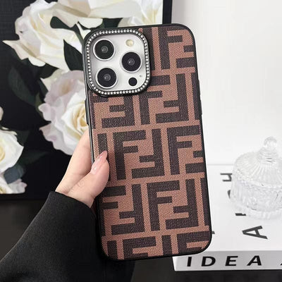 Tunde Store iPhone 16 Gucci Leather Covers