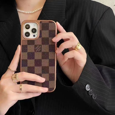 Tunde Store Louis Vuitton iPhone 15 Monogram Case: Unrivaled Luxury and Protection