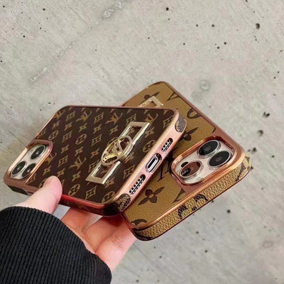 Tunde Store Louis Vuitton Monogram iPhone 15 Case with Golden Louis Vuitton Inlay