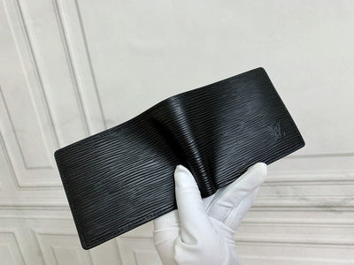 Tunde Store Louis Vuitton Monogram Wallet