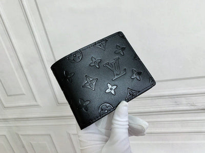 Tunde Store Louis Vuitton Monogram Wallet